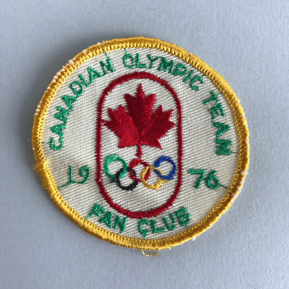 Canadian Olympic Team fan club patch - yellow